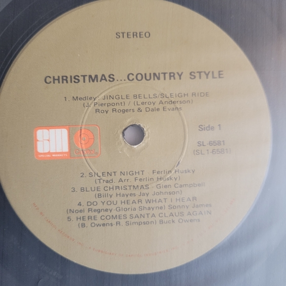 Christmas Country Style Vinyl LP - Various Artists Capitol Records - Picture 6 of 16